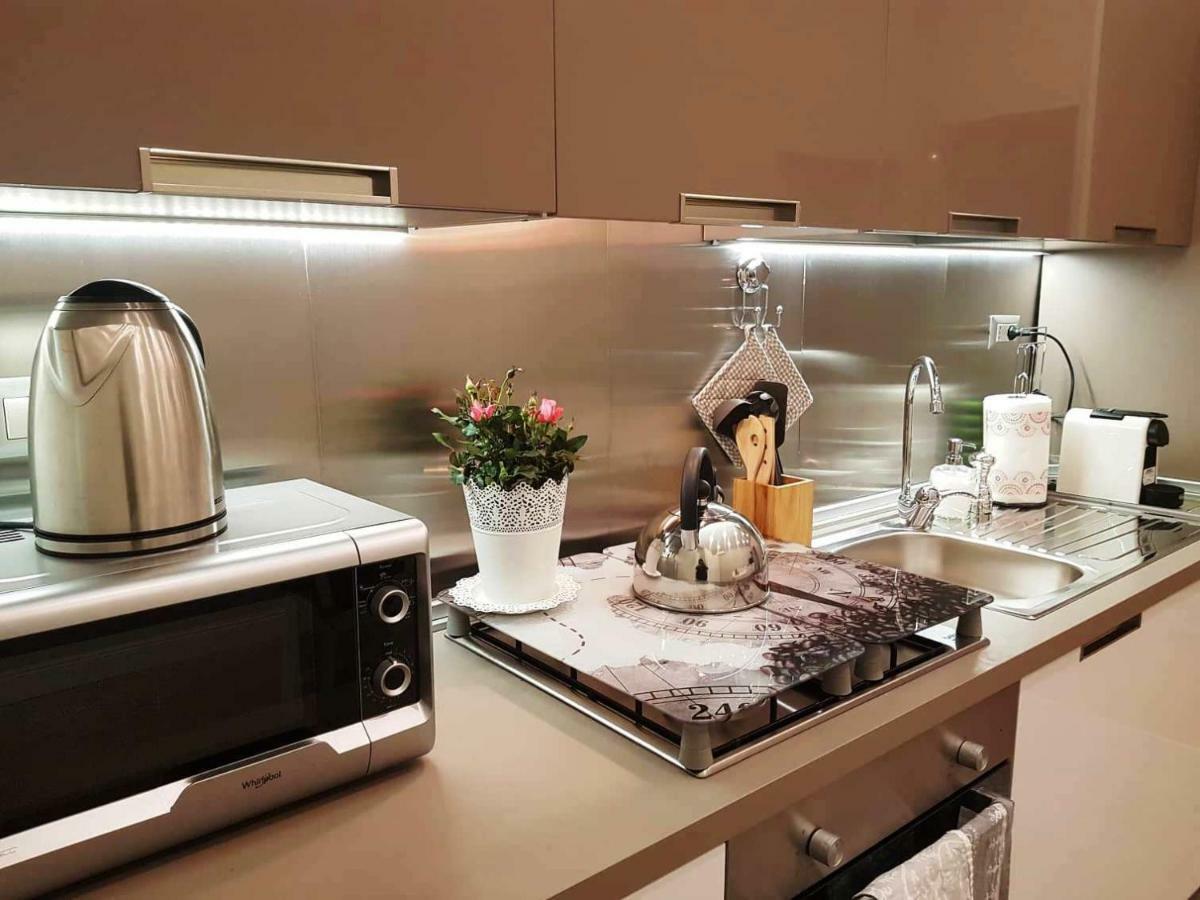 Casa De Rose Apartment โรม ภายนอก รูปภาพ