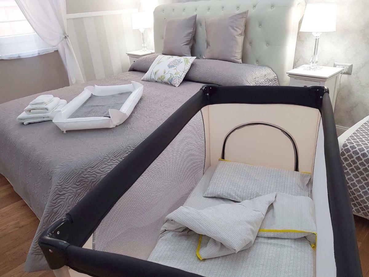 Casa De Rose Apartment โรม ภายนอก รูปภาพ