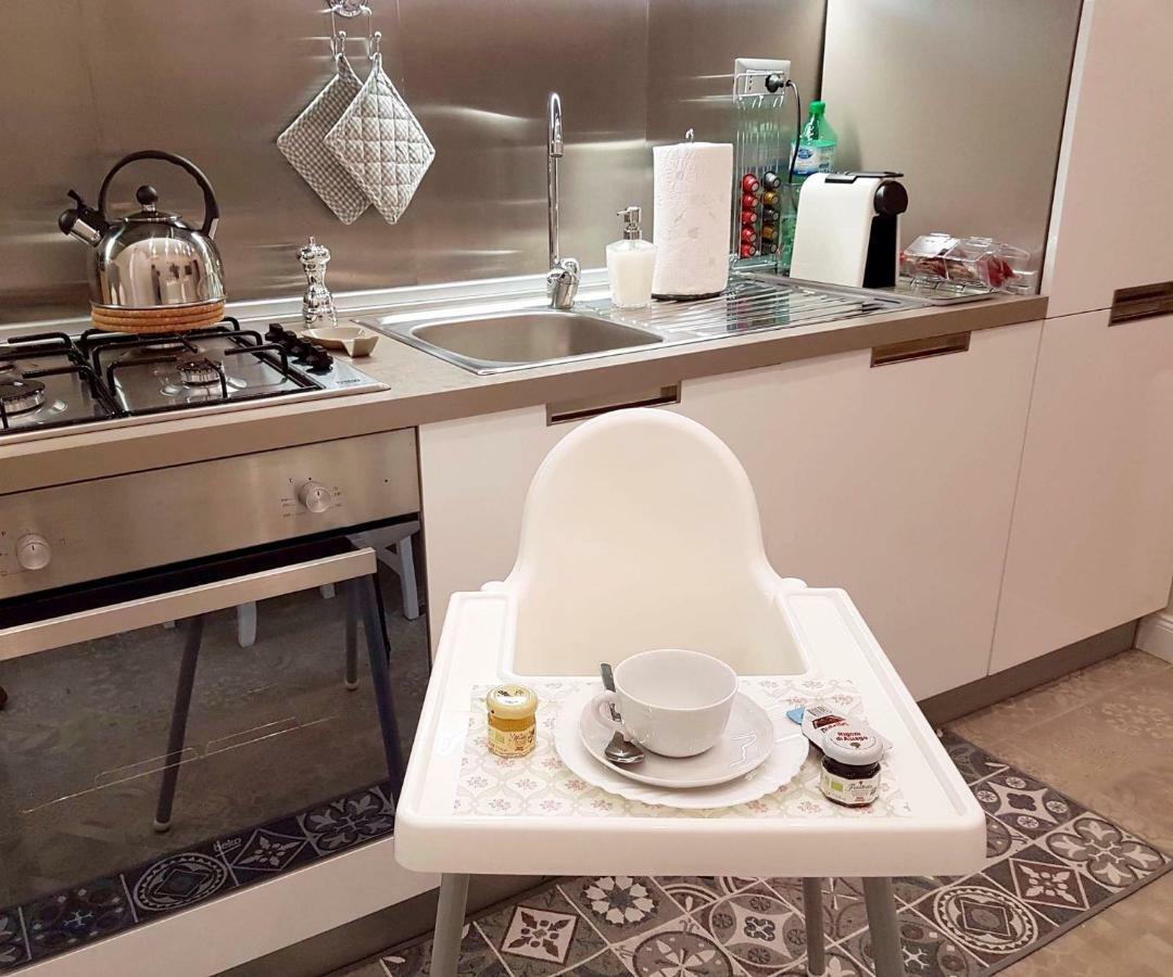 Casa De Rose Apartment โรม ภายนอก รูปภาพ